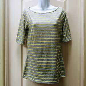 NWOT GREEN ENVELOPE TOP